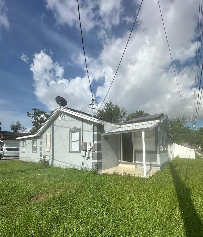 2600 W Columbus Dr., Tampa, FL 33607