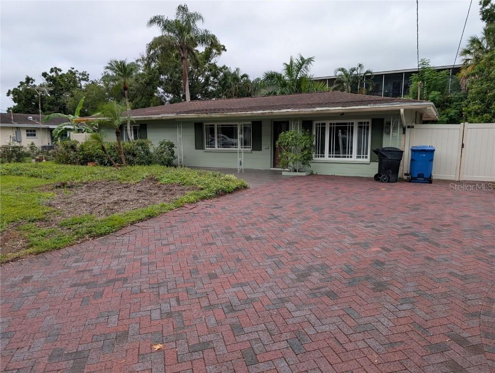 4430 1st Way, St Petersburg, FL 33703