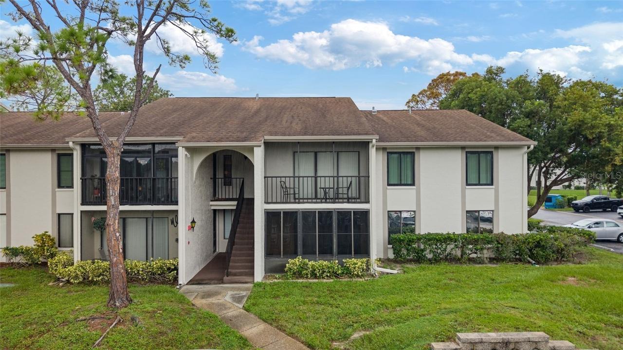 2699 Pine Ridge Way #H1, Palm Harbor, FL 34684
