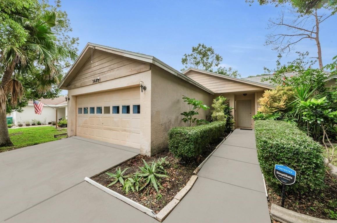 3688 Lake St. George Dr., Palm Harbor, FL 34684