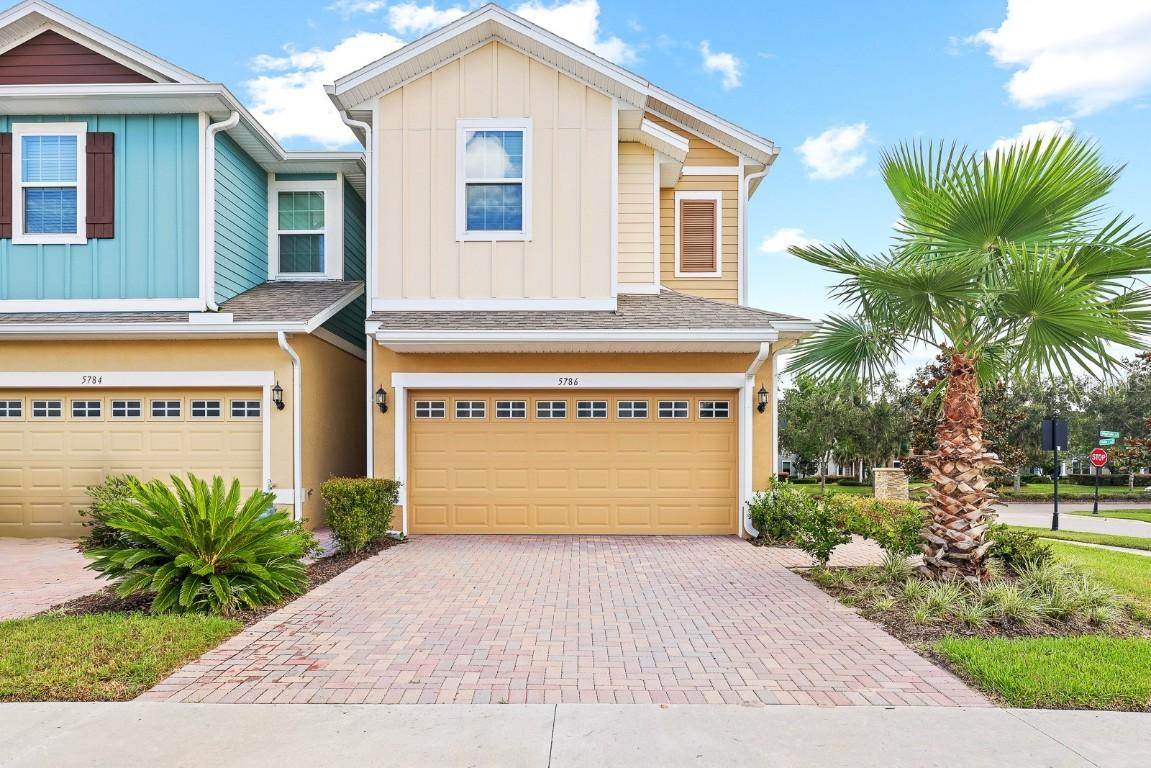5786 Spotted Harrier Way, Lithia, FL 33547