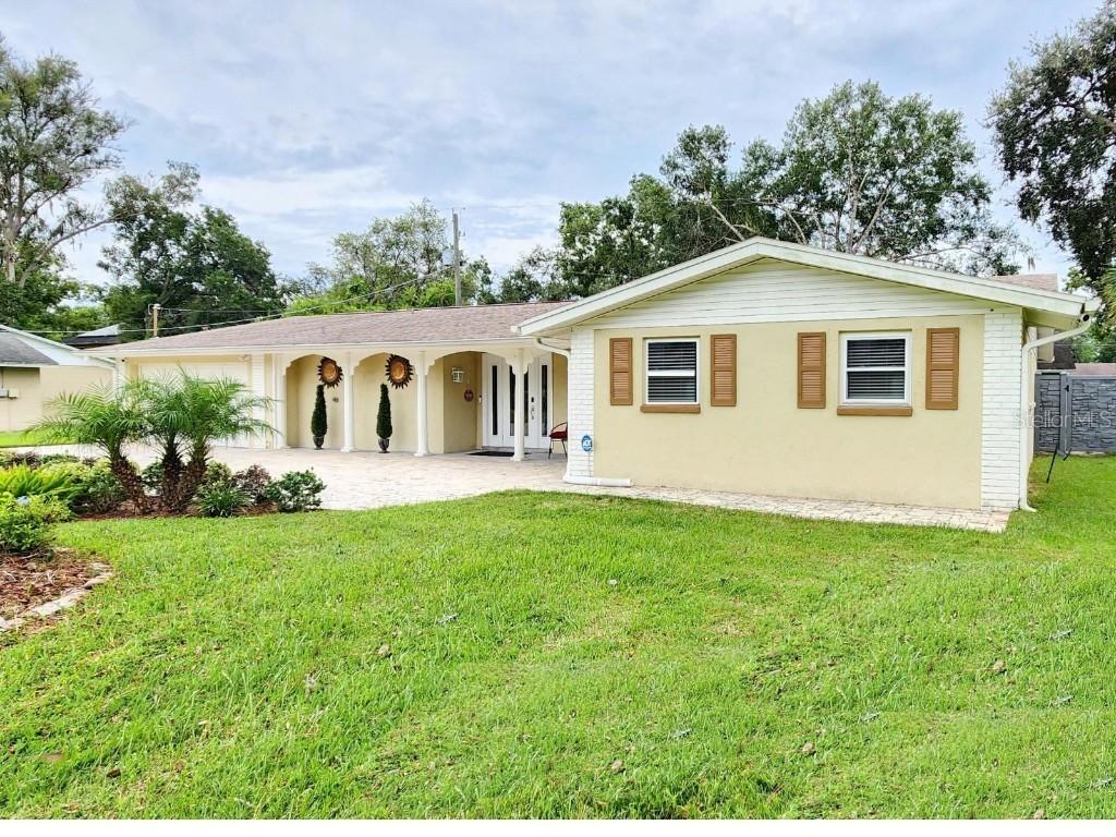 813 Druid Hills Rd., Temple Terrace, FL 33617
