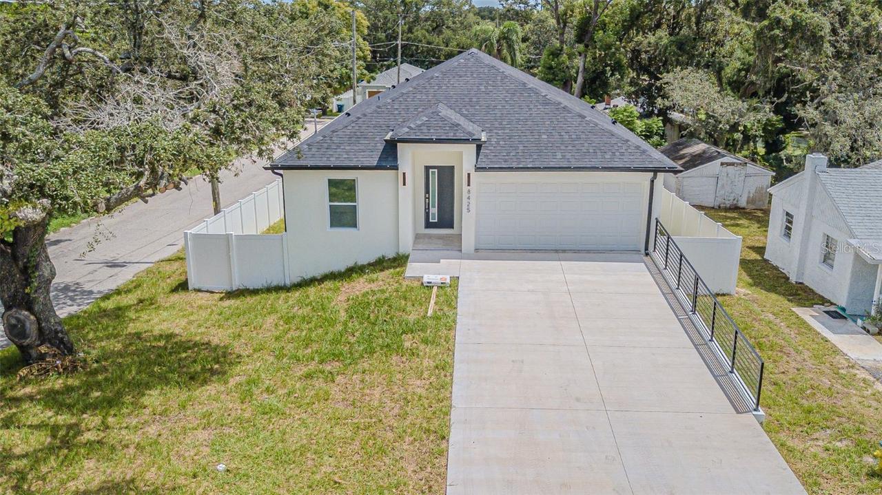 8425 N 16th St., Tampa, FL 33604