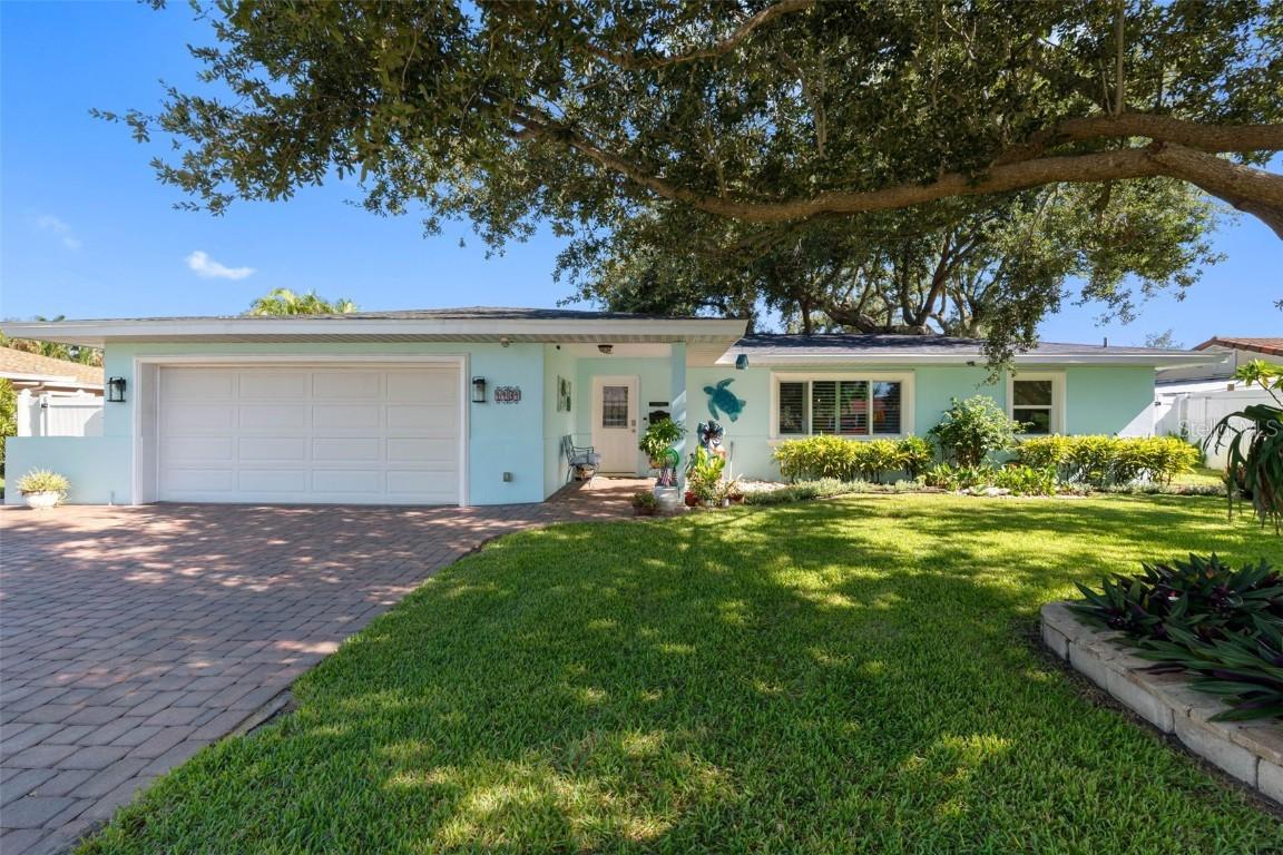 1131 45th Ave., St Petersburg, FL 33703