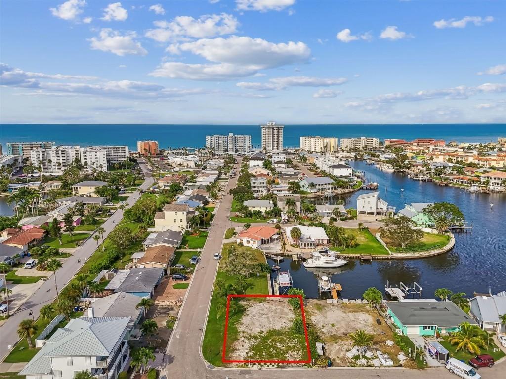17404 2nd St., Redington Shores, FL 33708