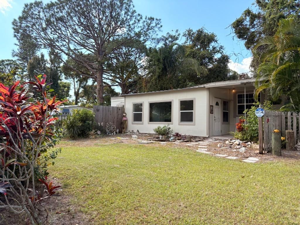 5112 80th Way, St Petersburg, FL 33709