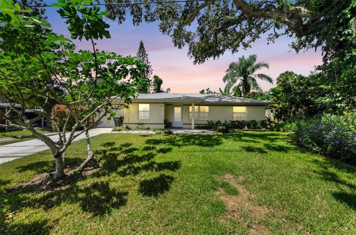 572 Mac Crillus Rd., Largo, FL 33770