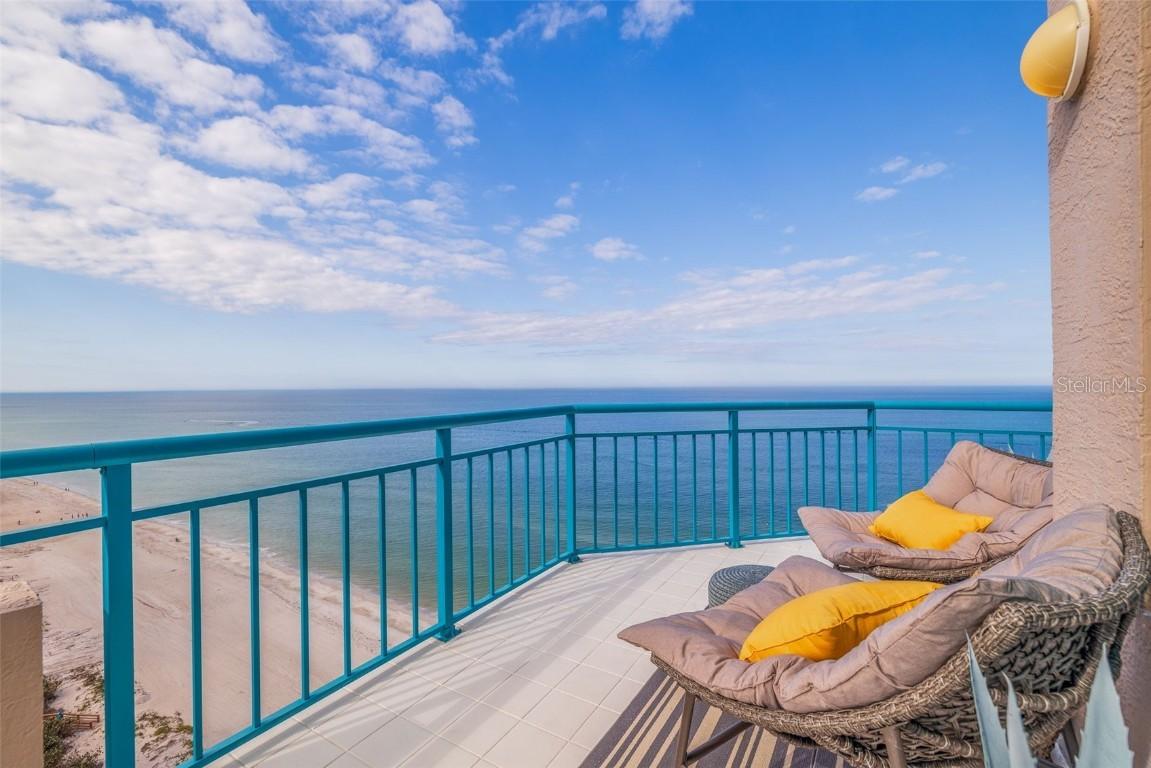 1520 Gulf Blvd. #PH1, Clearwater Beach, FL 33767