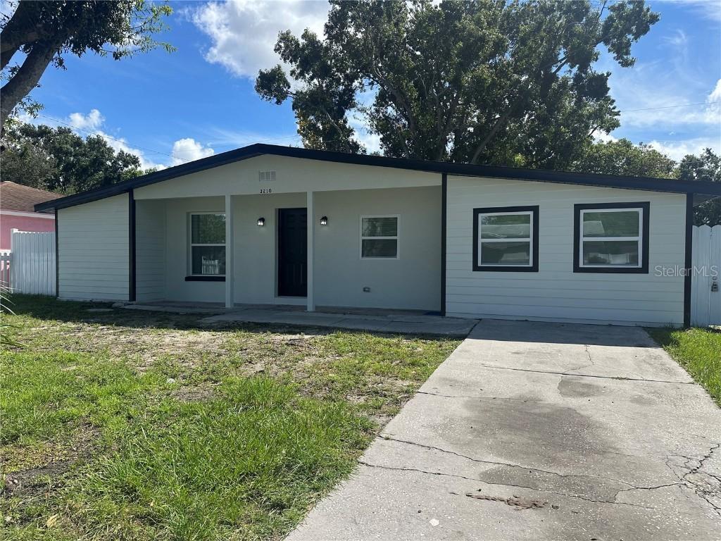 3210 Deerfield Dr., Tampa, FL 33619