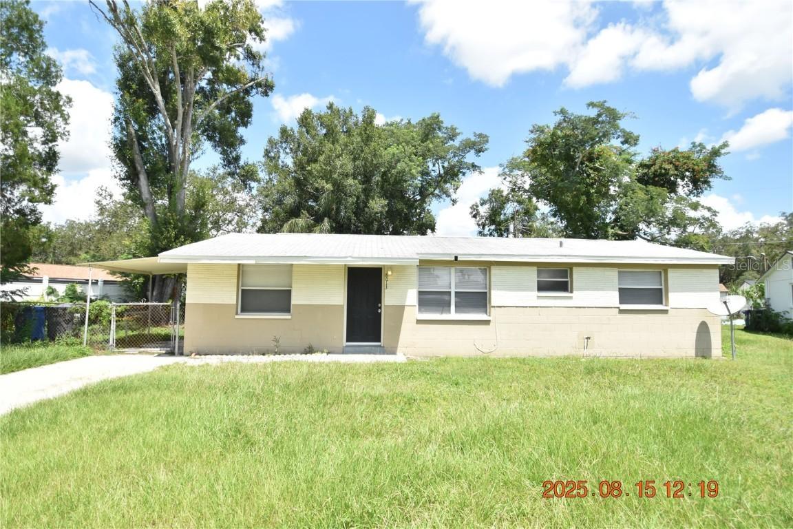 8013 Beechwood Pl., Tampa, FL 33619