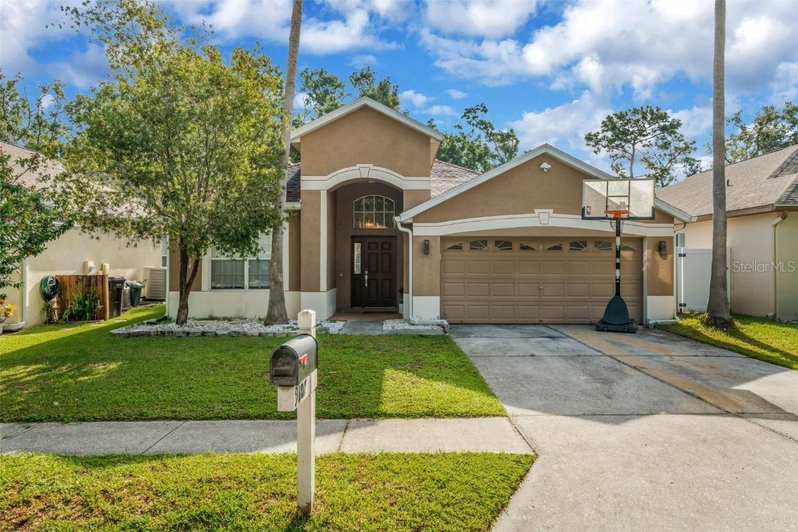 9107 Cliff Lake Ln., Tampa, FL 33614