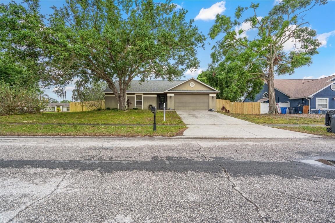 13215 Parkhurst Ct., Riverview, FL 33569