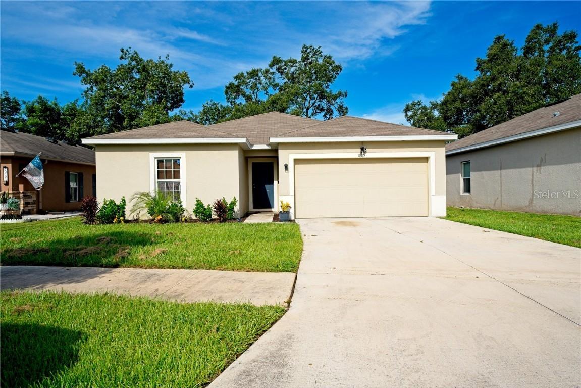 10119 Candleberry Woods Ln., Gibsonton, FL 33534