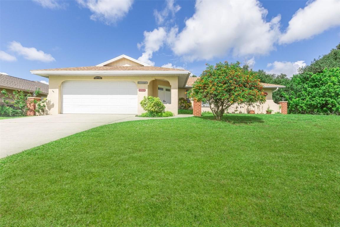 1041 Strasburg Dr., Port Charlotte, FL 33952