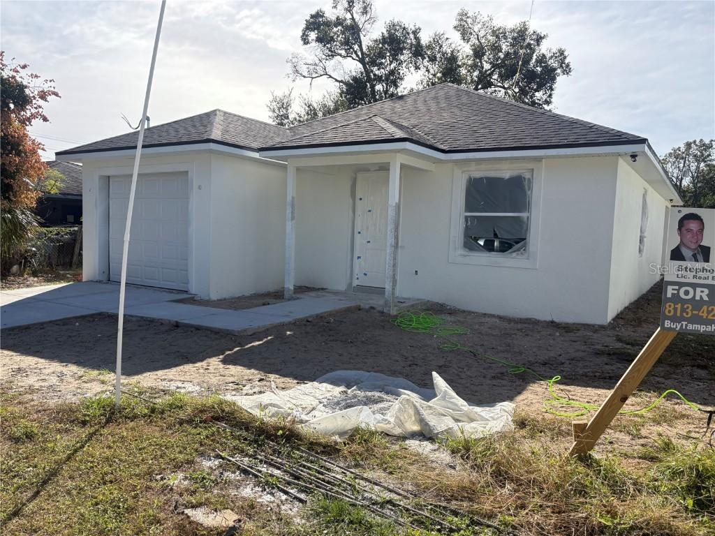 118 9th St., Lakeland, FL 33805