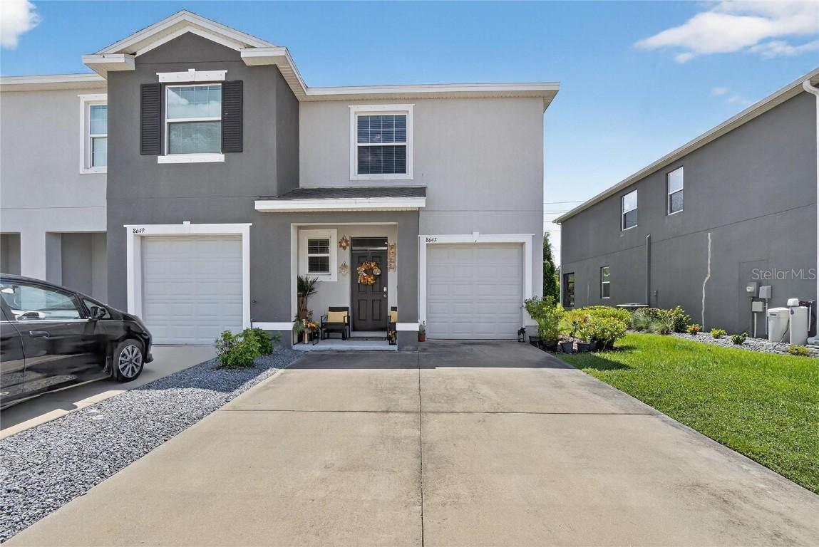 8647 Falling Blue Pl., Riverview, FL 33578