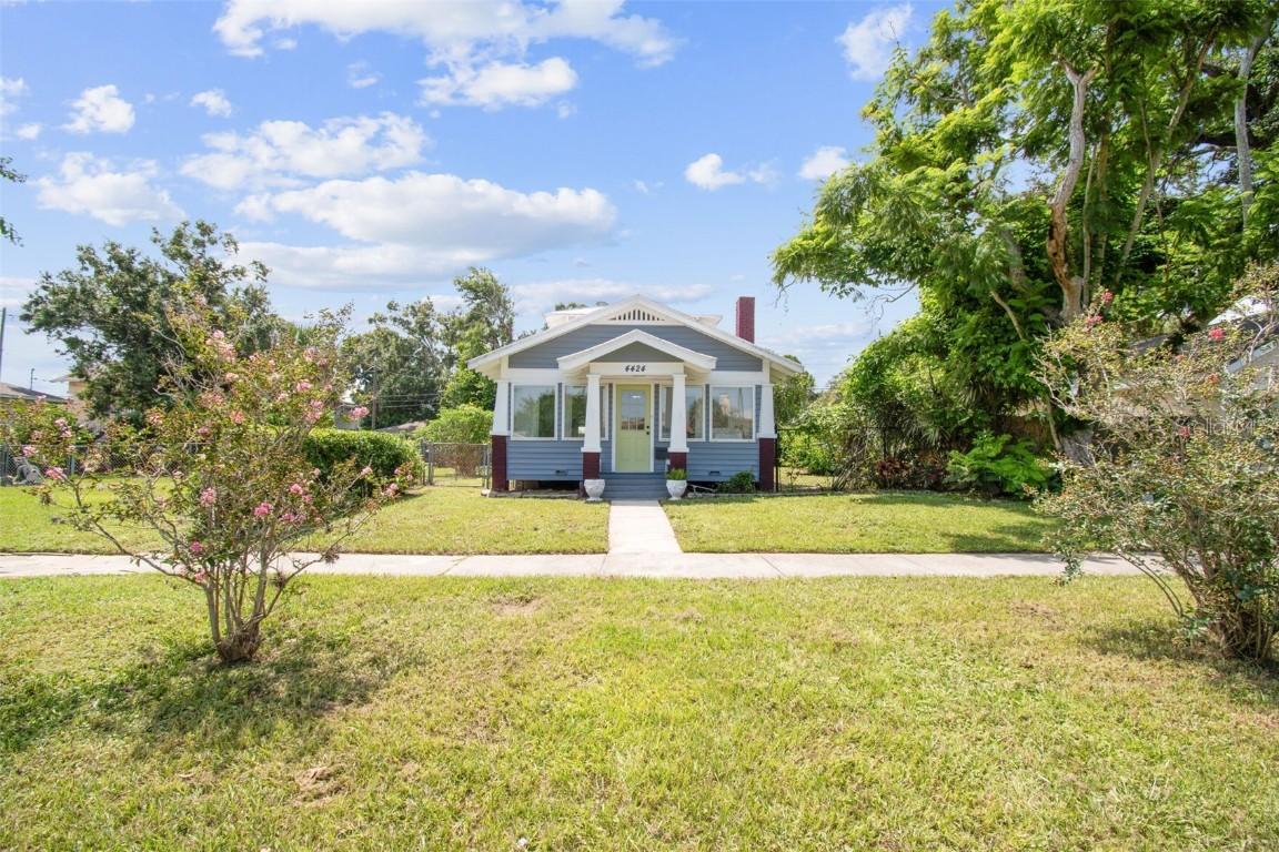 4424 S 1st Ave., St Petersburg, FL 33711