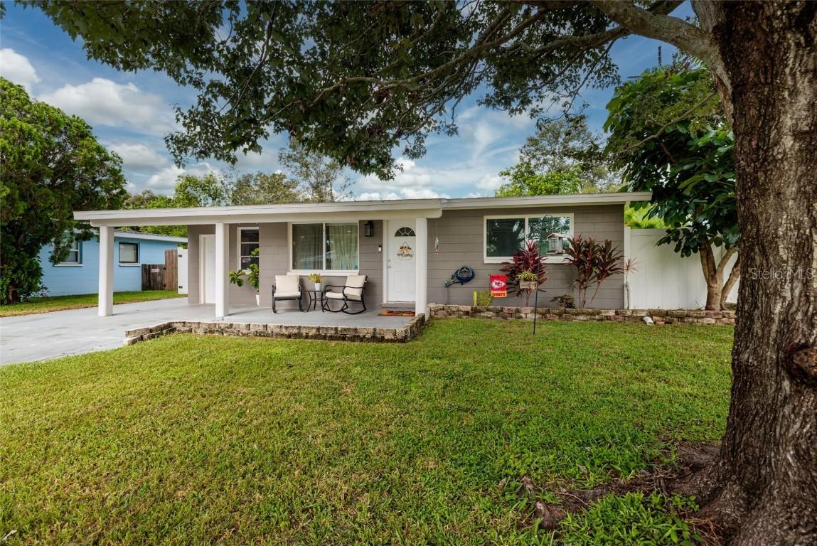 10972 106th St., Largo, FL 33773