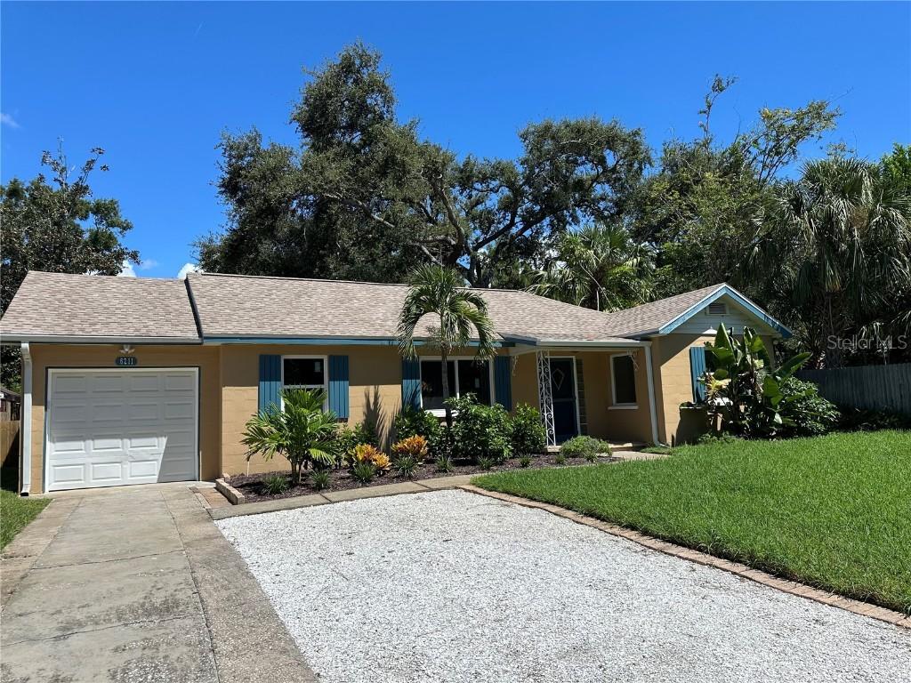 6211 13th Ave., Gulfport, FL 33707