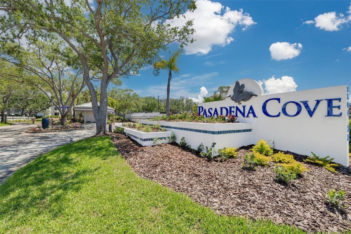 1324 Pasadena Ave. #402, South Pasadena, FL 33707