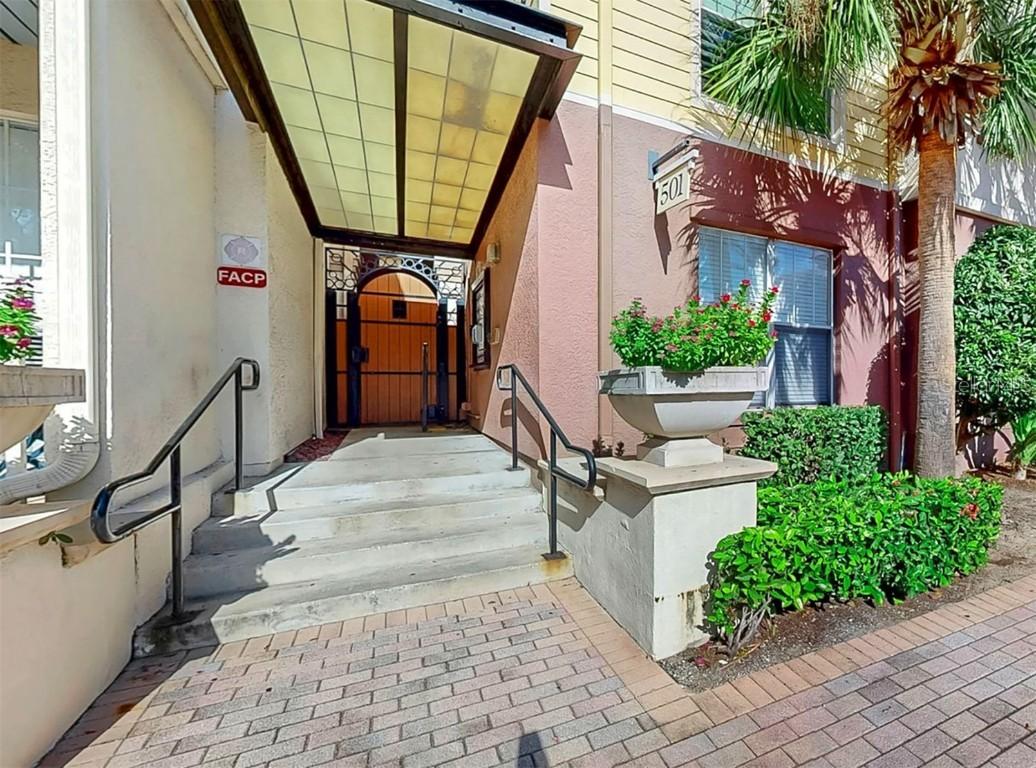 501 S Moody Ave. #1114, Tampa, FL 33609
