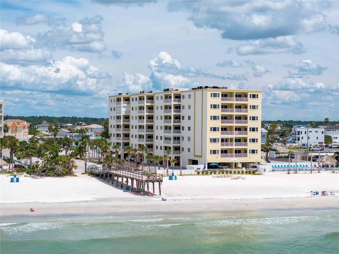 17450 Gulf Blvd. #206, Redington Shores, FL 33708