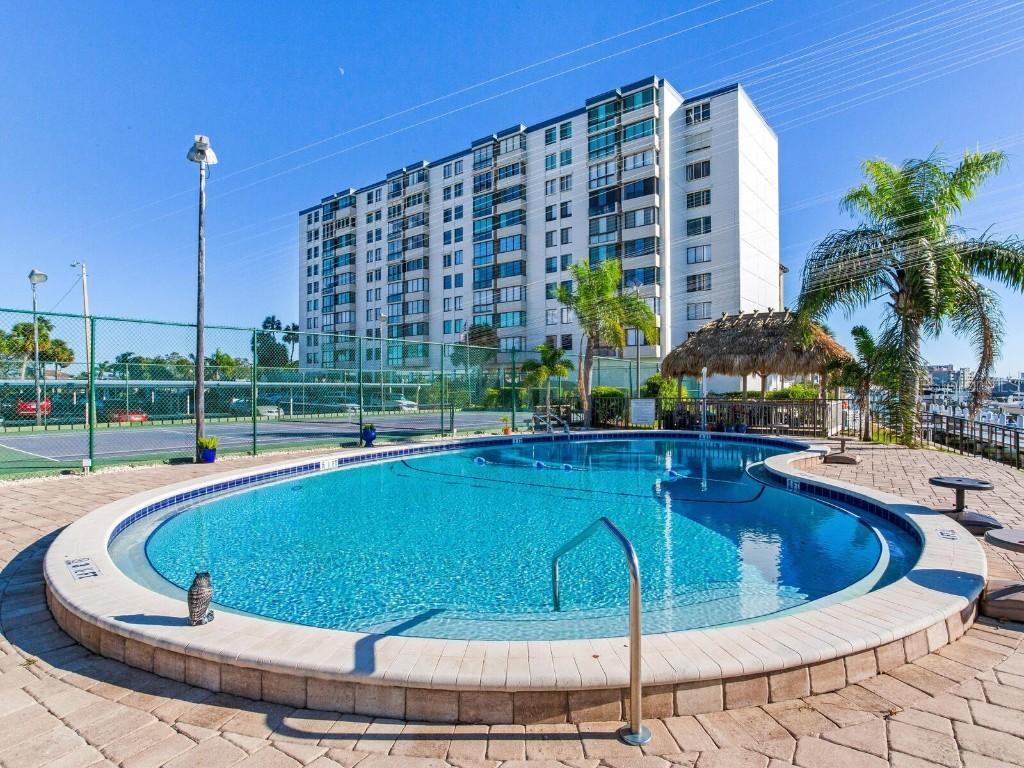 660 Island Way #306, Clearwater Beach, FL 33767
