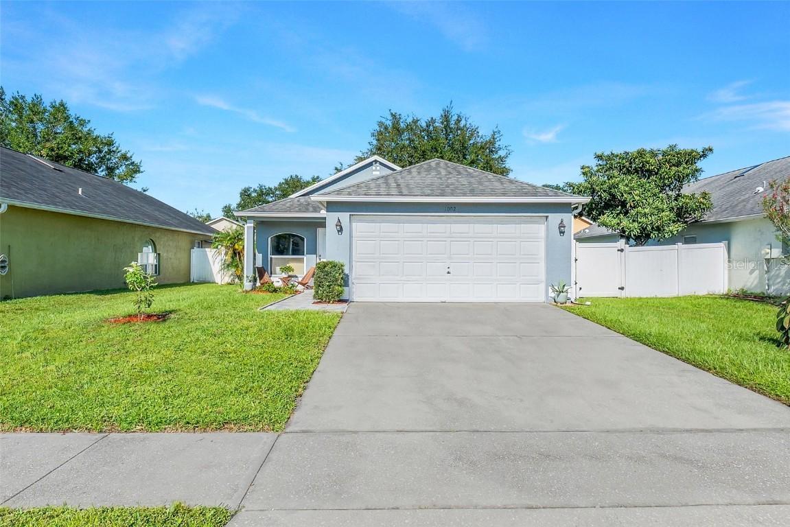 1002 Old Barn Rd., Orlando, FL 32825