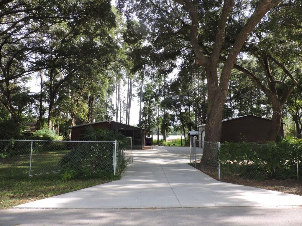 27834 Veva Ave., Paisley, FL 32767