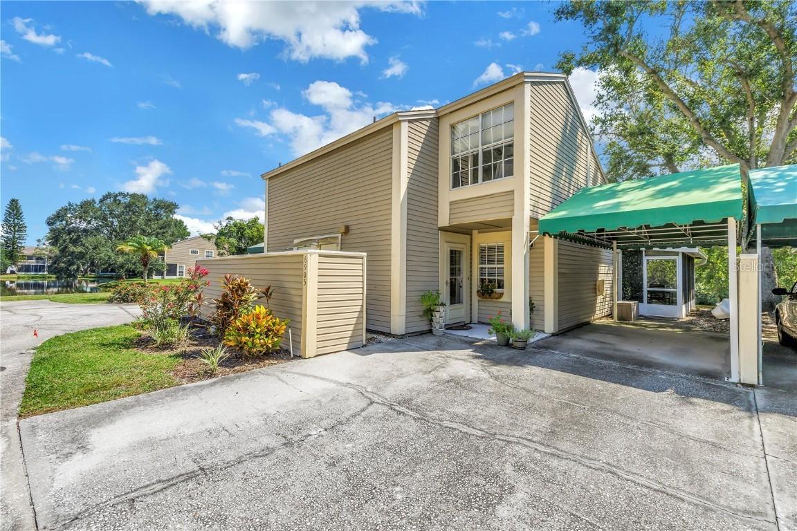 6905 Lake Place Ct., Tampa, FL 33634