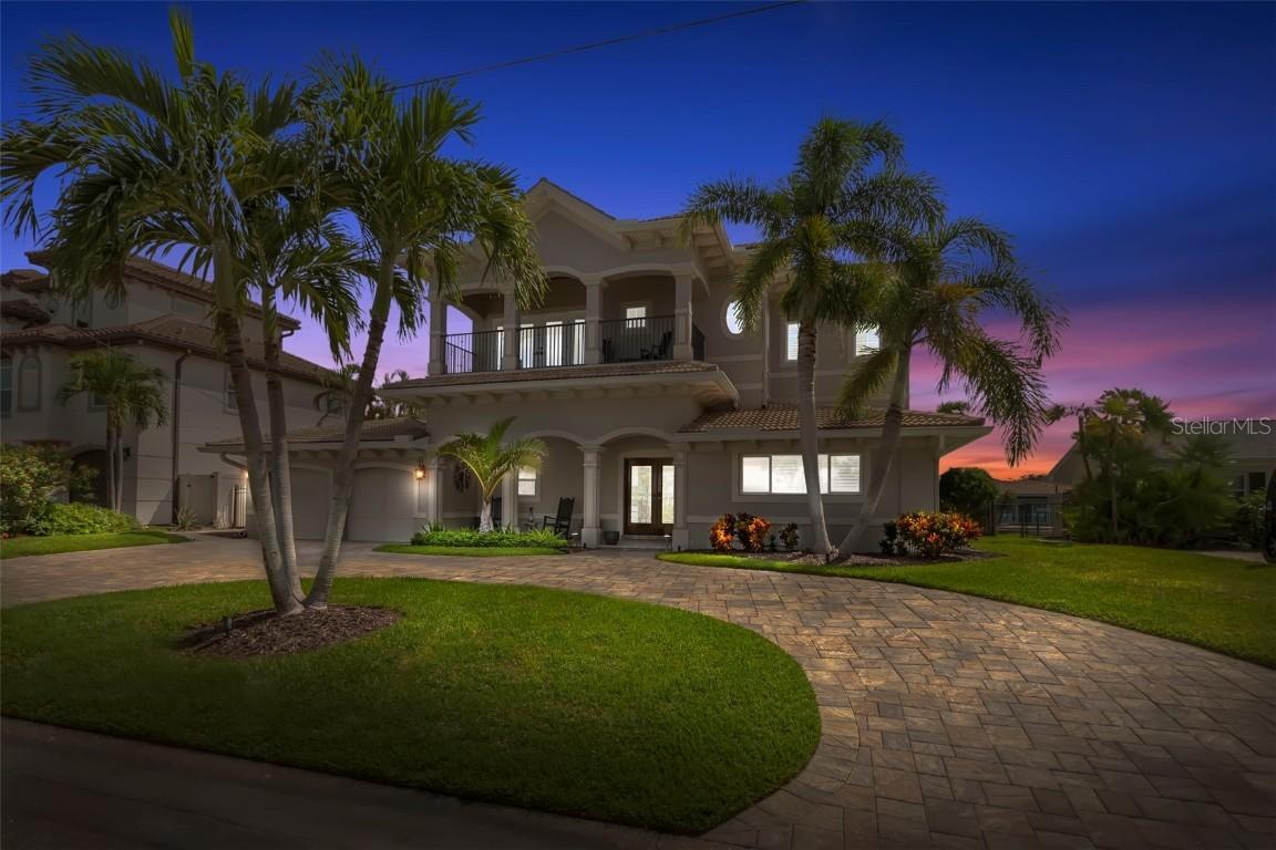 2133 Harbor View Dr., Dunedin, FL 34698