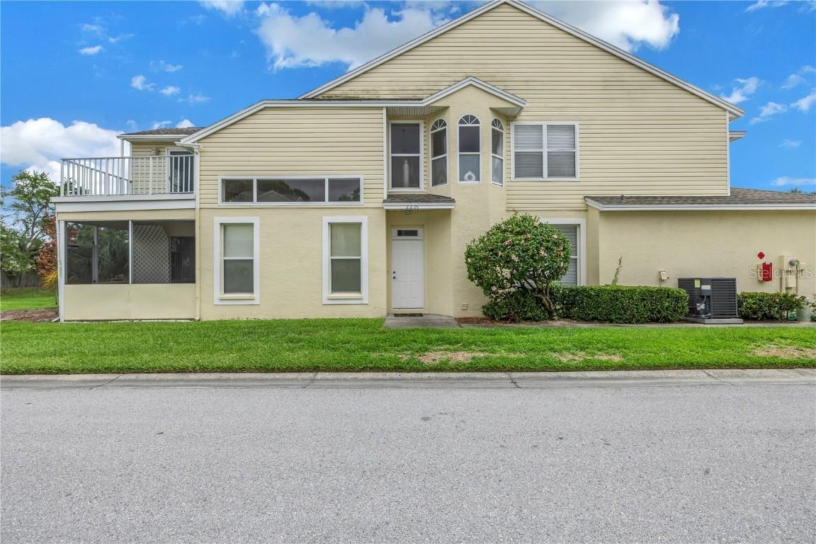 1050 Starkey Rd. #2201, Largo, FL 33771