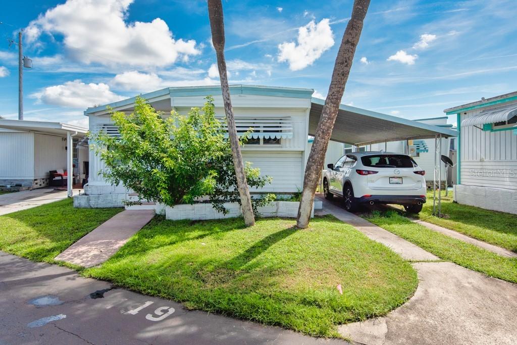 4851 W Gandy Blvd. #B5L19, Tampa, FL 33611