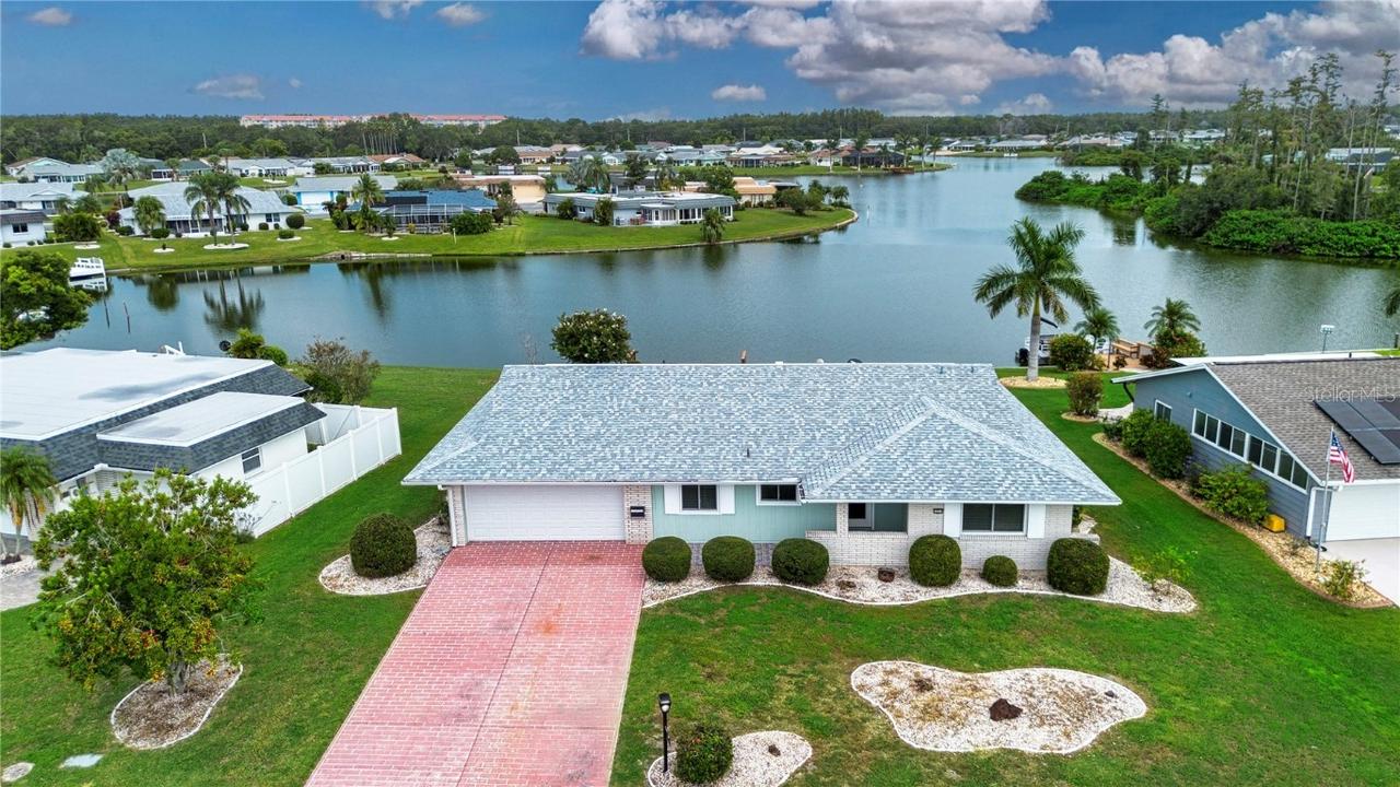 1715 Danbury Dr., Sun City Center, FL 33573
