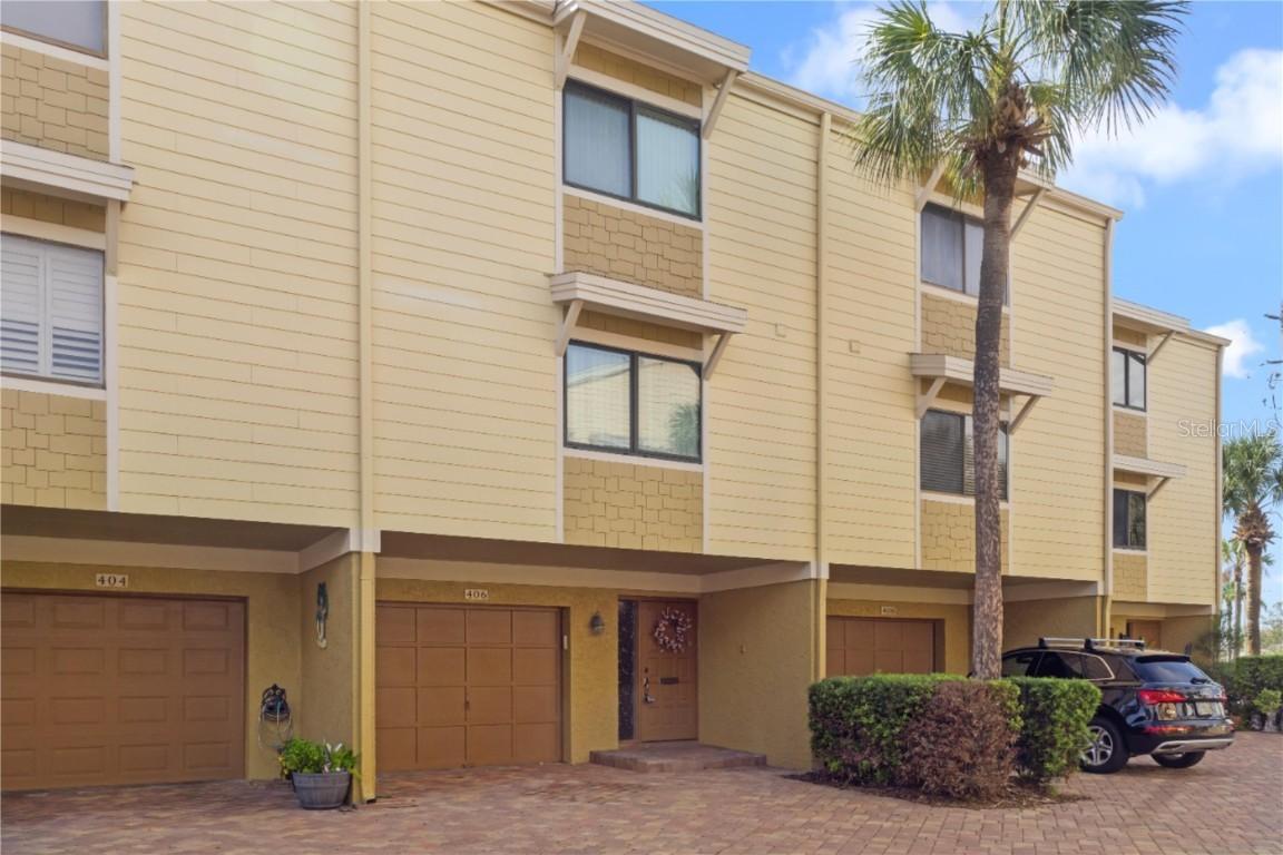 406 Sandy Hook Rd., Treasure Island, FL 33706