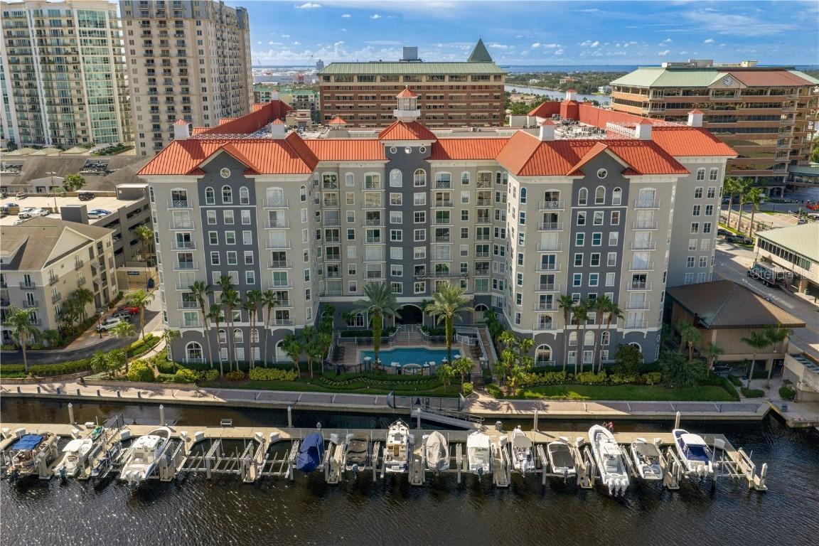 700 S Harbour Island Blvd. #242, Tampa, FL 33602