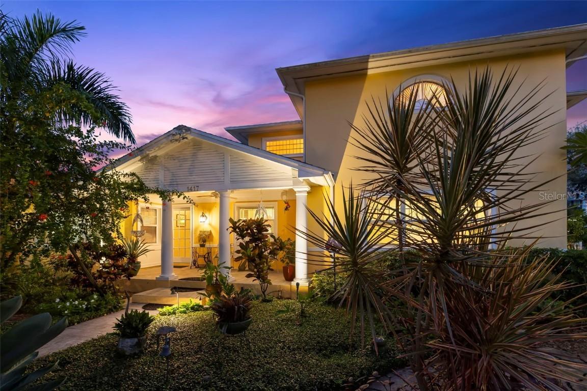 1417 Beach Dr., St Petersburg, FL 33704