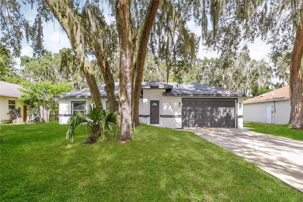 1715 Mango Tree Dr., Edgewater, FL 32132