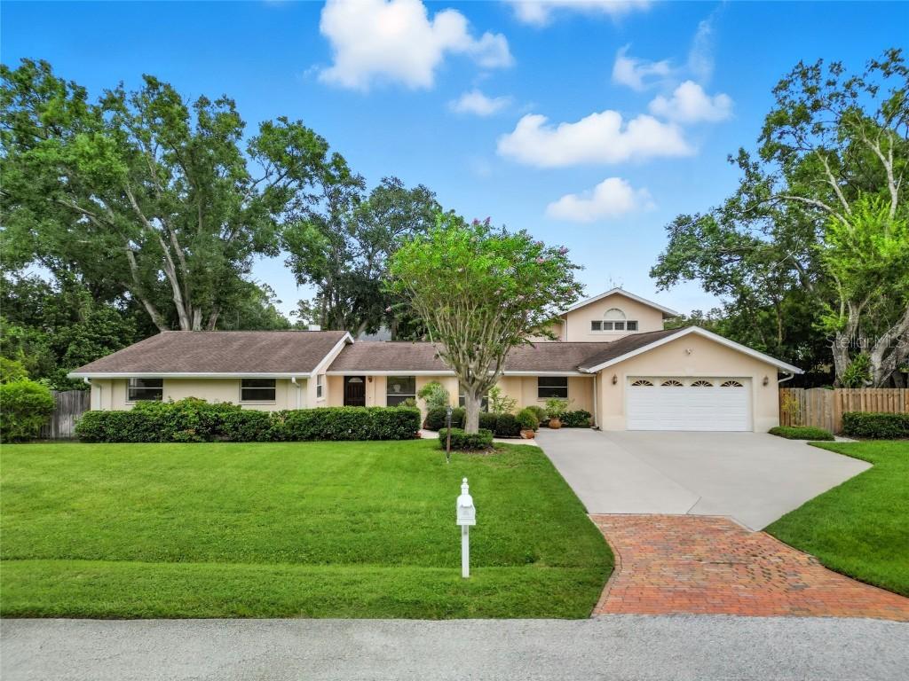 15507 N Himes Ave., Tampa, FL 33618
