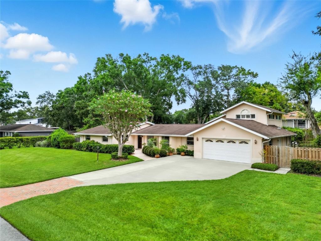 15507 N Himes Ave., Tampa, FL 33618