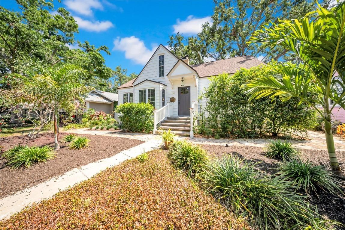 150 23rd Ave., St Petersburg, FL 33704