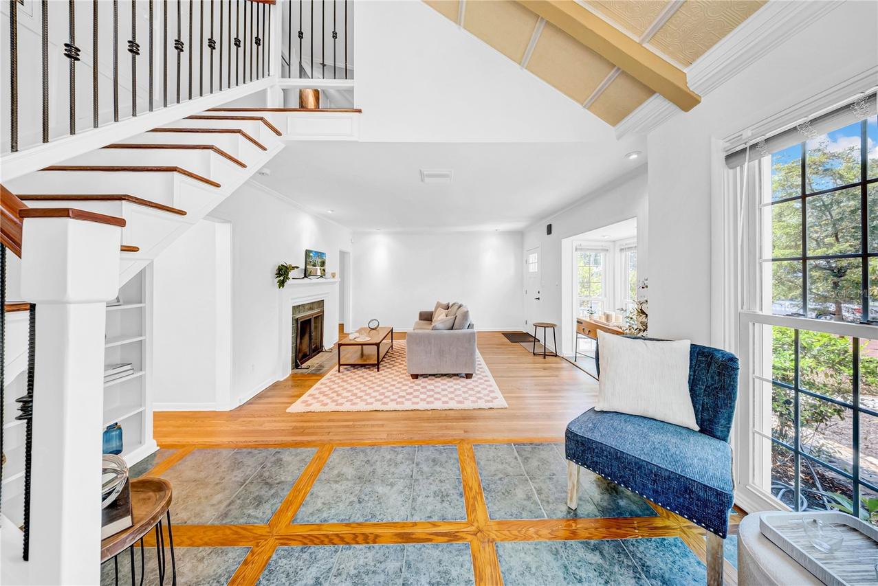 150 23rd Ave., St Petersburg, FL 33704