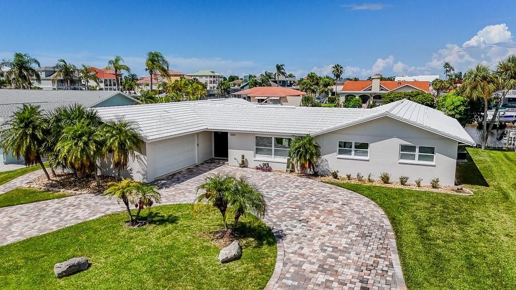 5021 Porpoise Pl., New Port Richey, FL 34652