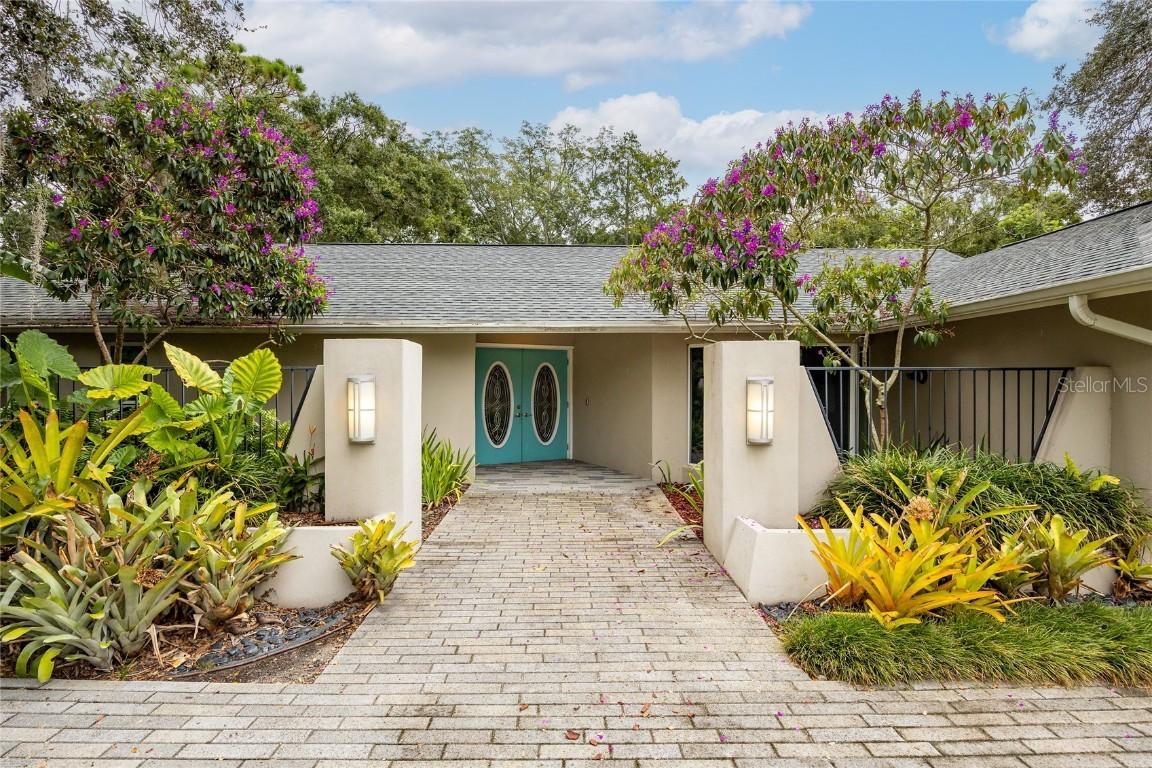 4308 Hudson Ln., Tampa, FL 33618