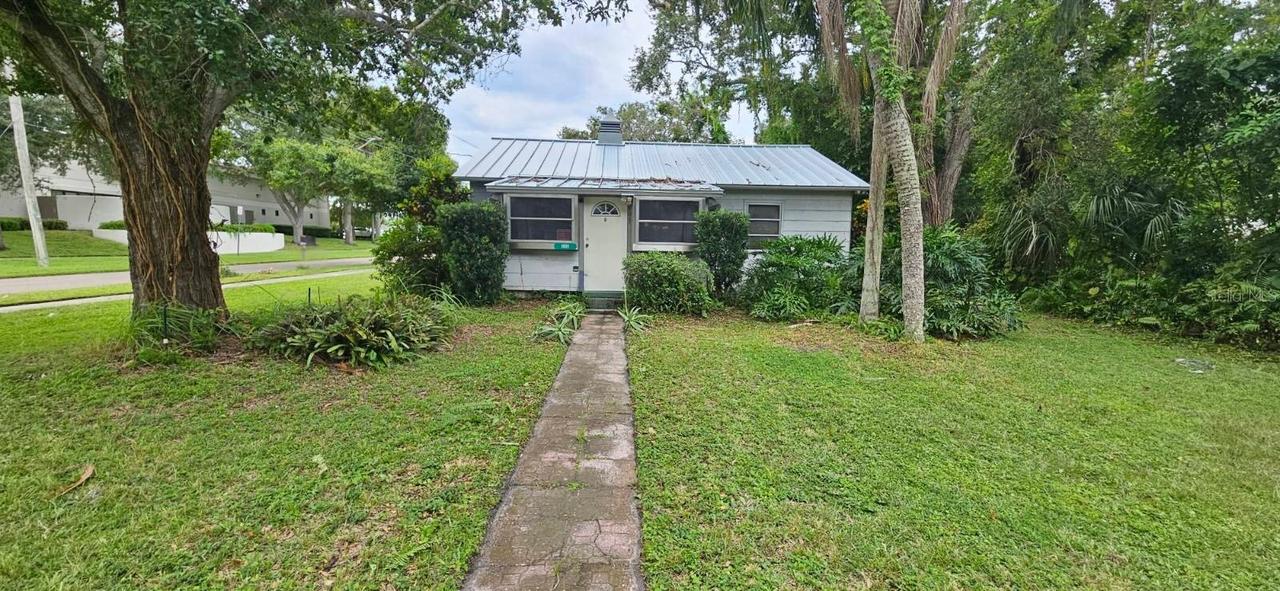 1001 10th Ave., Largo, FL 33770