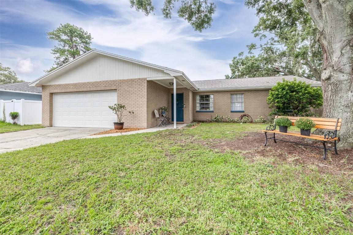 629 Huntington St., Brandon, FL 33511