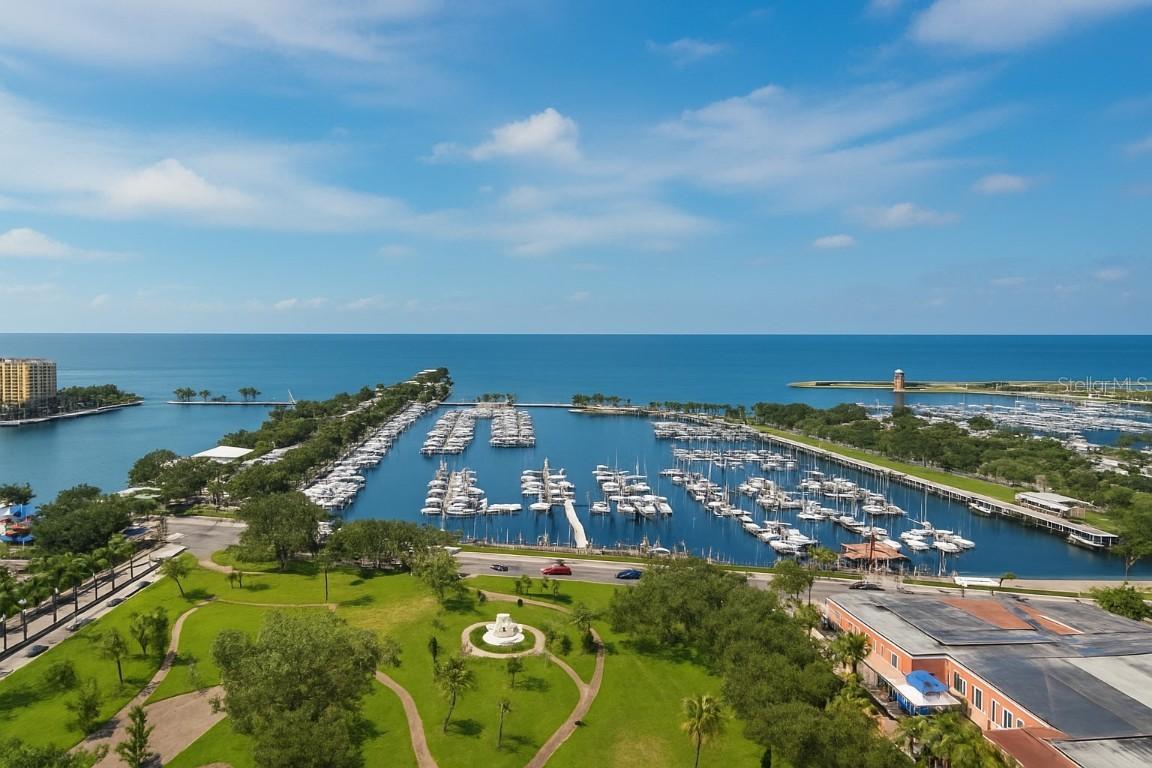 100 Beach Dr. #1902, St Petersburg, FL 33701