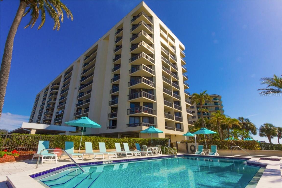 690 Island Way #401, Clearwater Beach, FL 33767