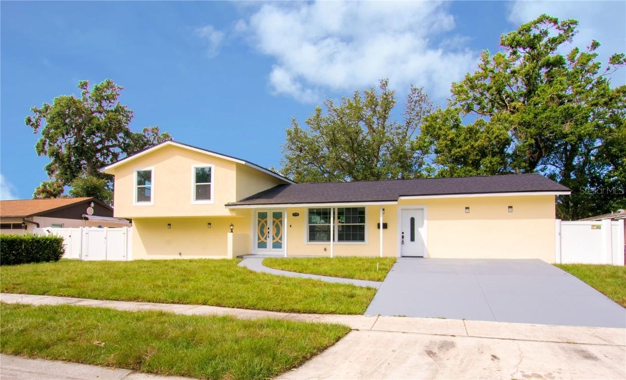 6708 Gateway Dr., Tampa, FL 33615
