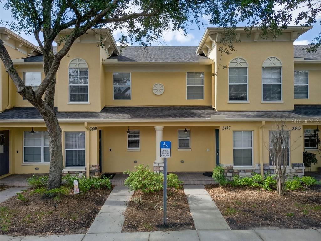 3417 Dragon View Ct., Valrico, FL 33594